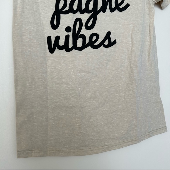 Champagne Vibes T-shirt - Picture 4 of 8